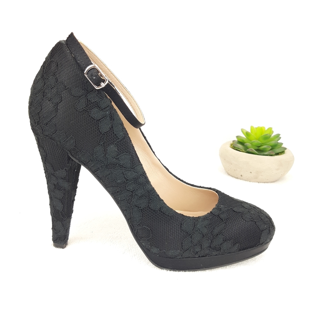 Shoes Of Pray Platform Lace Pumps Gem
